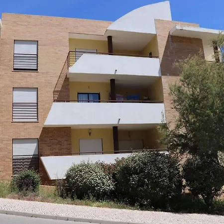 Holidays Apartamento *